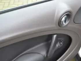 MINI Mini (2012) thumbnail 7