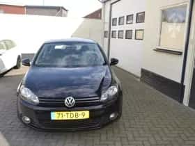 Volkswagen Golf (2012) thumbnail 3