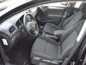 Volkswagen Golf (2012) thumbnail 6