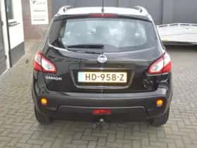Nissan Qashqai (2011) thumbnail 6