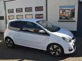 Renault Twingo (2012) thumbnail 2