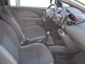 Renault Twingo (2012) thumbnail 10