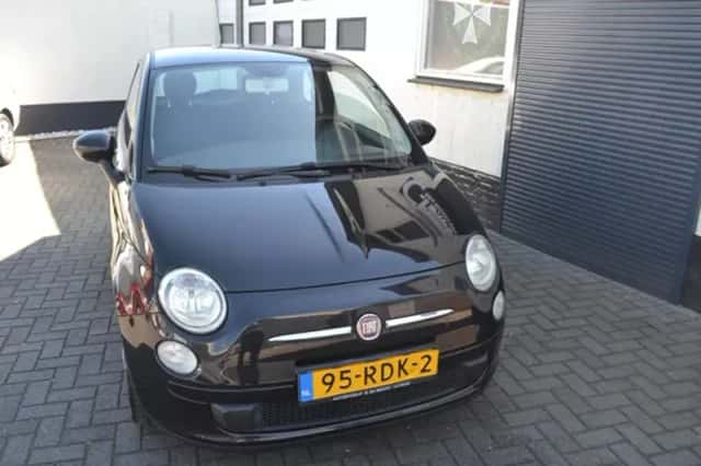 Fiat 500 (2011) thumbnail 1