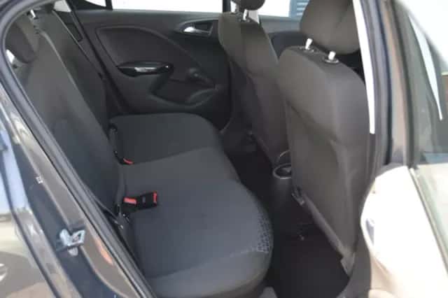 Opel Corsa (2016) thumbnail 6