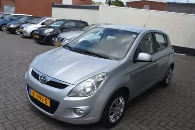 Hyundai i20 (2011) thumbnail 1