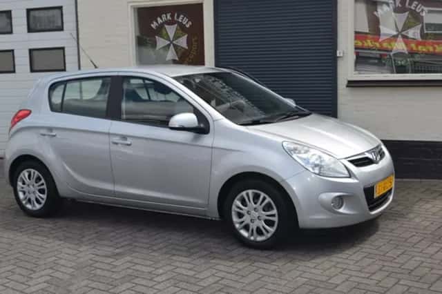 Hyundai i20 (2011) thumbnail 2