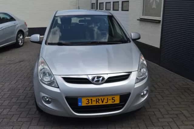 Hyundai i20 (2011) thumbnail 3