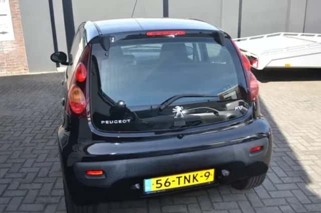 Peugeot 107 (2012) thumbnail 6