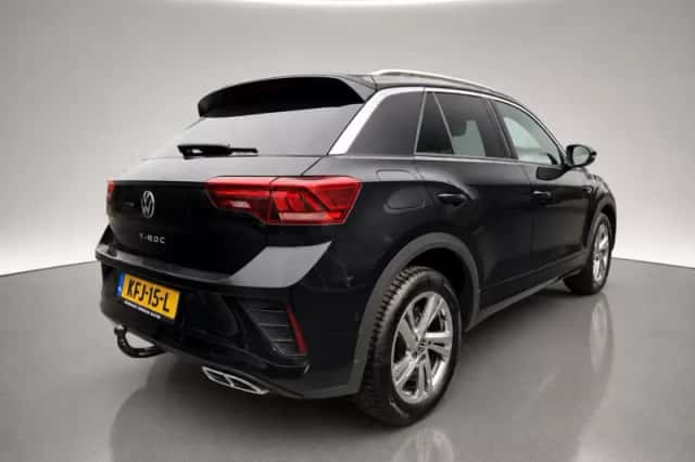 Volkswagen T-Roc (2025) thumbnail 3