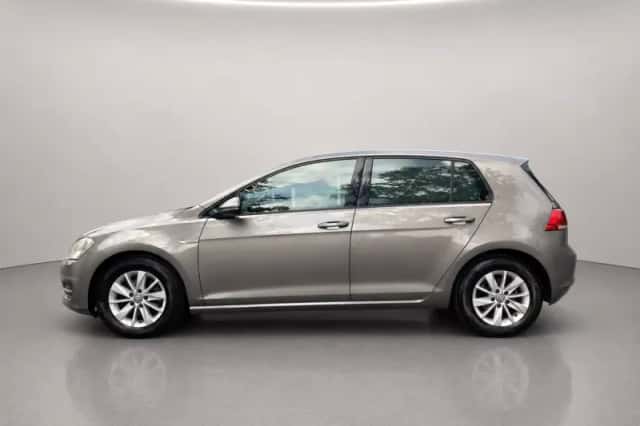 Volkswagen Golf (2014) thumbnail 3