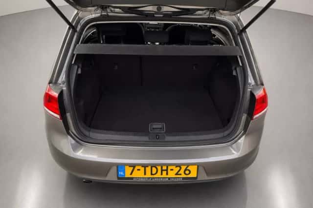 Volkswagen Golf (2014) thumbnail 5