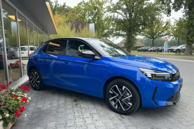 Opel Corsa (2024) thumbnail 5
