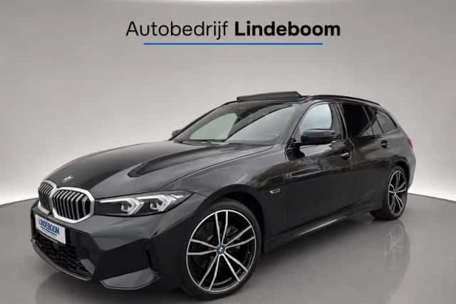 BMW 3-Serie (2022) thumbnail 1