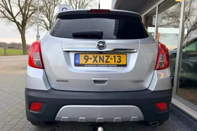 Opel Mokka (2014) thumbnail 4