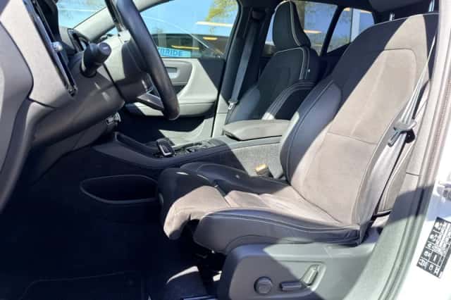 Volvo XC40 (2020) thumbnail 6