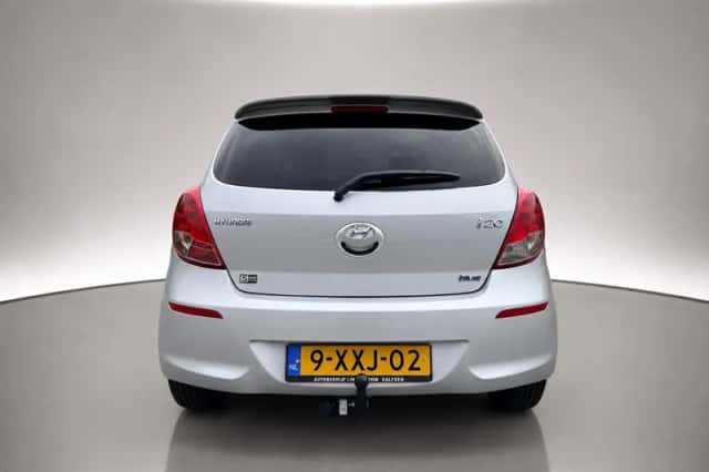 Hyundai i20 (2014) thumbnail 5