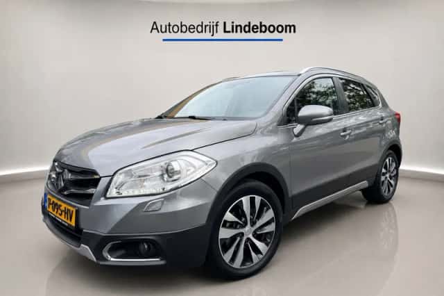 Suzuki SX4 S-Cross (2016) thumbnail 1