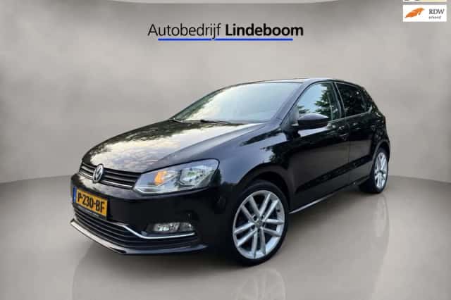 Volkswagen Polo (2015) thumbnail 1