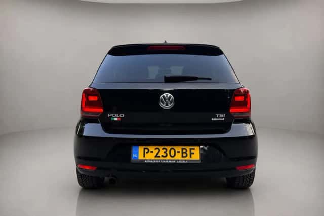 Volkswagen Polo (2015) thumbnail 5