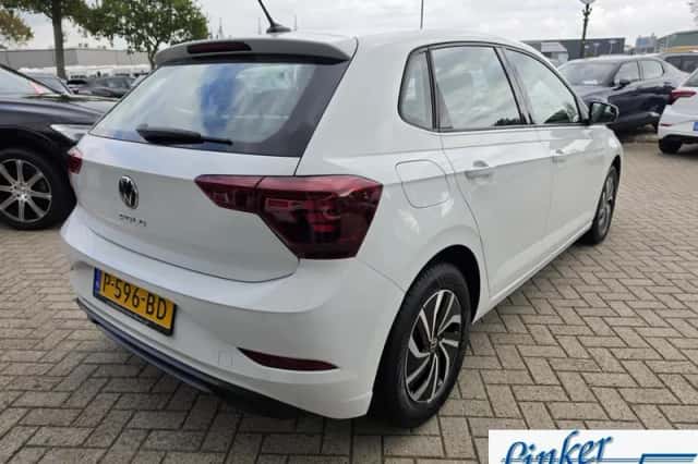 Volkswagen Polo (2022) thumbnail 4