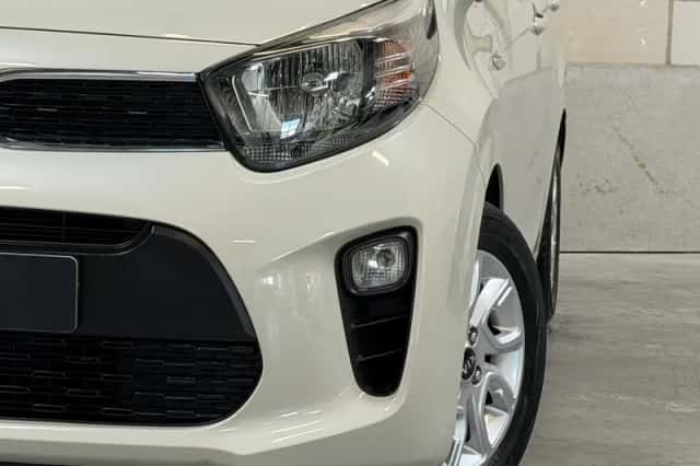 Kia Picanto (2018) thumbnail 3