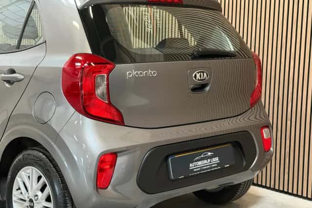 Kia Picanto (2021) thumbnail 6