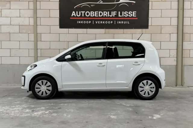 Volkswagen Up! (2021) thumbnail 5