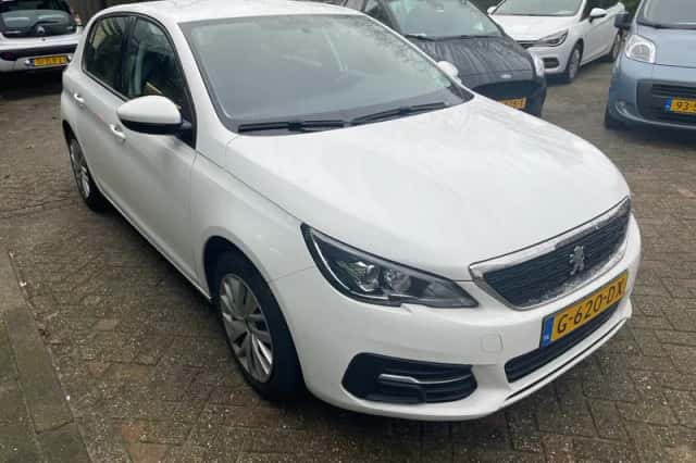 Peugeot 308 (2019) thumbnail 2