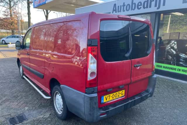 Toyota Proace (2016) thumbnail 4