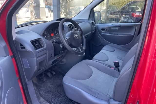Toyota Proace (2016) thumbnail 5