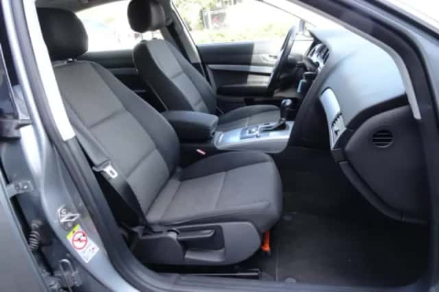 Audi A6 (2011) thumbnail 6