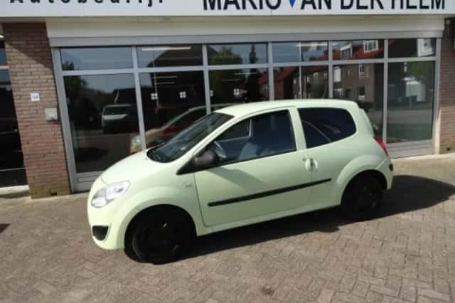 Renault Twingo (2008) thumbnail 2