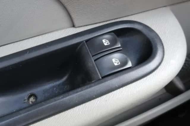 Renault Twingo (2008) thumbnail 6
