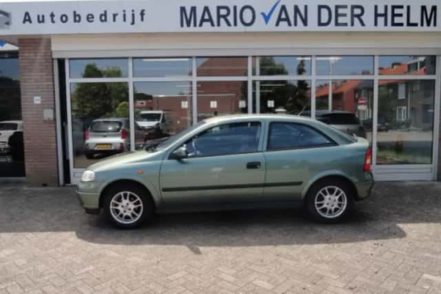 Opel Astra (1998) thumbnail 2