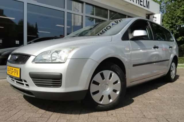 Ford Focus (2006) thumbnail 1