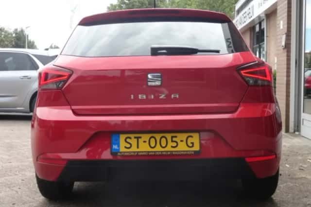 SEAT Ibiza (2018) thumbnail 4