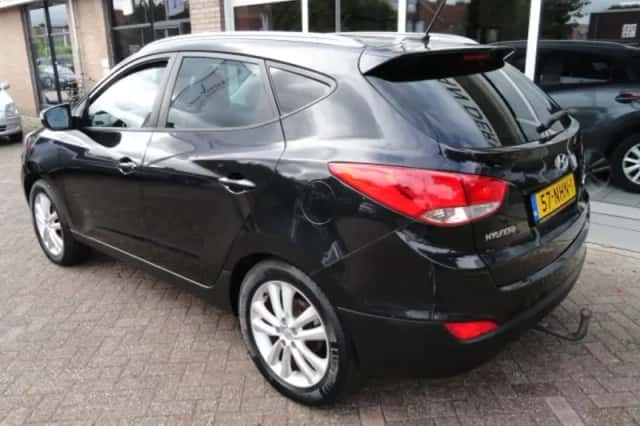 Hyundai ix35 (2010) thumbnail 3