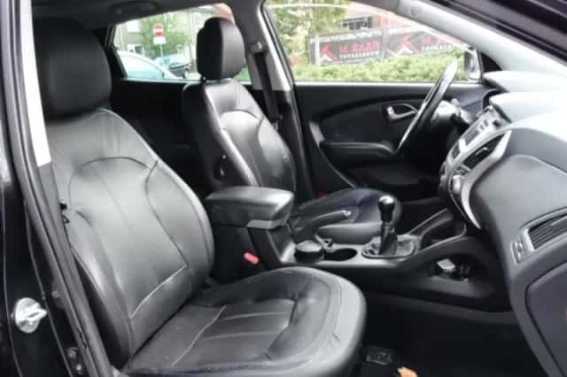 Hyundai ix35 (2010) thumbnail 6