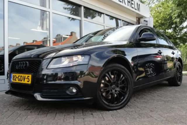 Audi A4 (2008) thumbnail 1