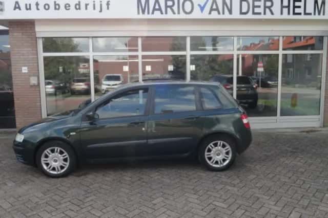 Fiat Stilo (2002) thumbnail 2