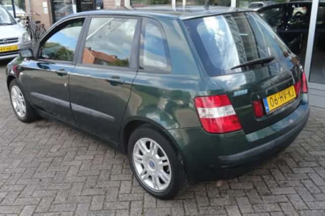 Fiat Stilo (2002) thumbnail 3