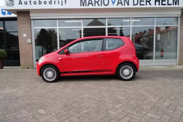 Volkswagen Up! (2012) thumbnail 2