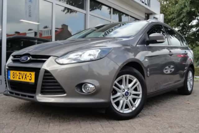Ford Focus (2013) thumbnail 1