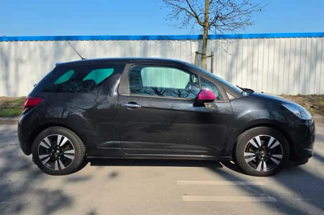 Citroën DS3 (2010) thumbnail 4