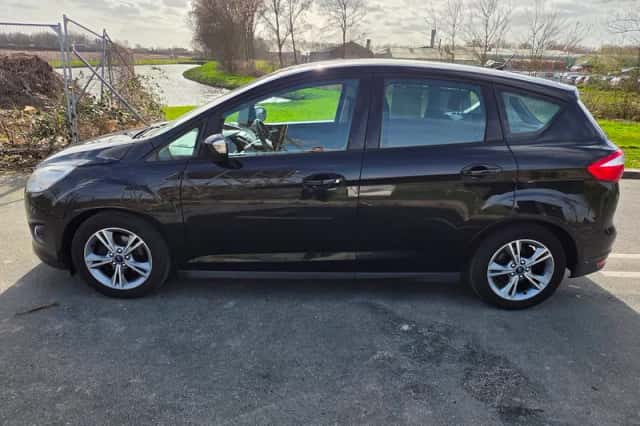 Ford C-Max (2014) thumbnail 4