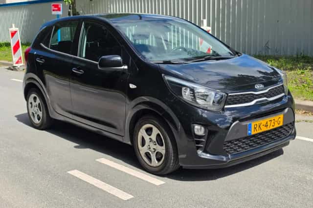 Kia Picanto (2017) thumbnail 3