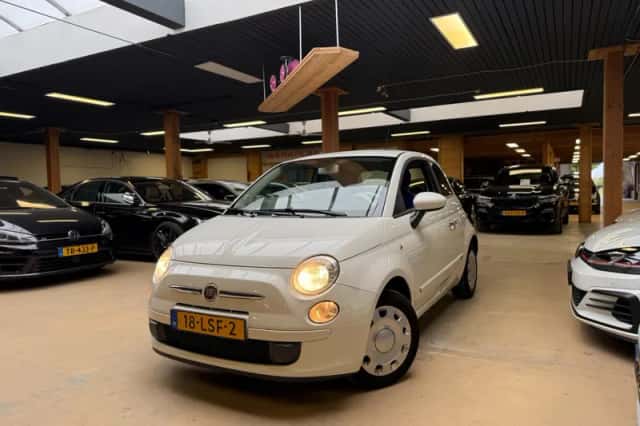 Fiat 500 (2010) thumbnail 1