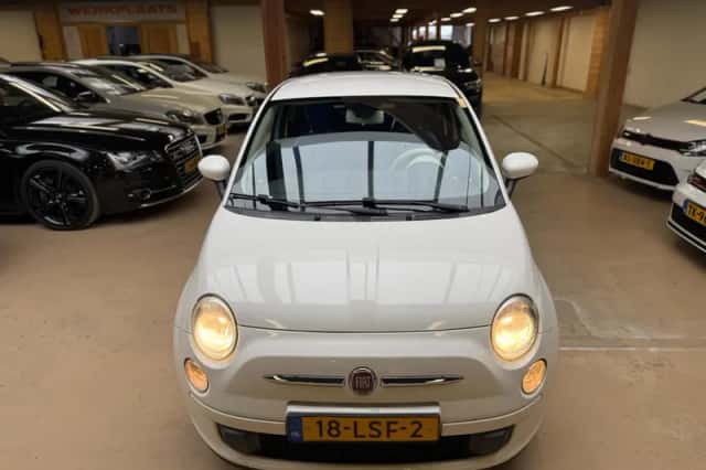 Fiat 500 (2010) thumbnail 3