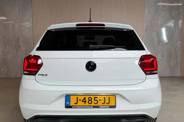 Volkswagen Polo (2018) thumbnail 5