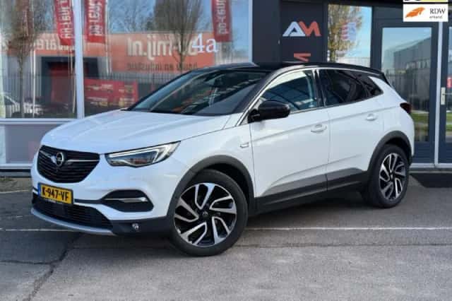 Opel Grandland (2017) thumbnail 1